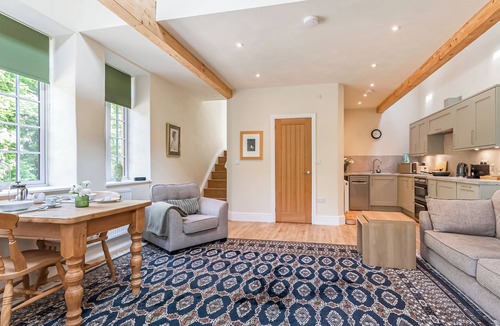 Dursley Cottage | 1 bedroom accommodation in Dursley