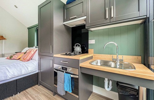 Eccles Cottage | 1 bedroom accommodation in Halling