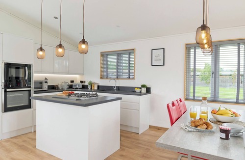 Newbury Ski Chalet | 1 bedroom accommodation in Newbury