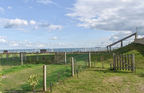 Sandown Apartment | 1 bedroom accommodation in Sandown