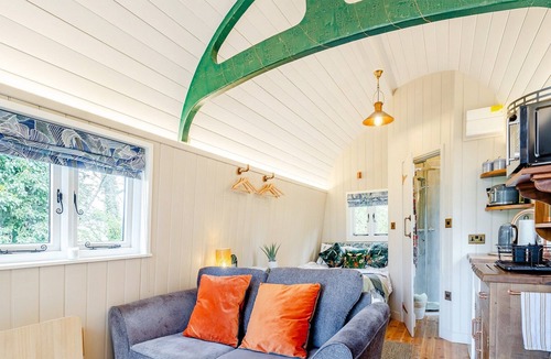 Stanton Upon Hine Heath Cottage | 1 bedroom accommodation in Telford