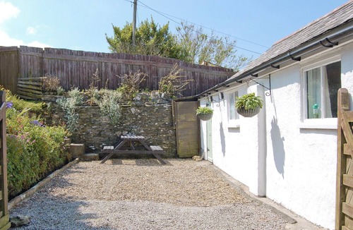 Tintagel Cottage | 1 bedroom accommodation in Tintagel