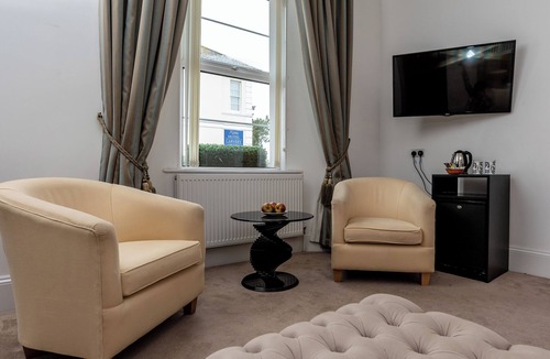 Babbacombe Apartment | 1 bedroom accommodation in Torquay