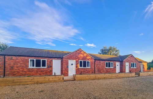 Lincoln Cottage | 1 bedroom accommodation in Walcott