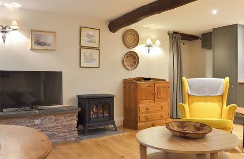 Old Cleeve Cottage | 1 bedroom accommodation in Stickle Path, near Watchet