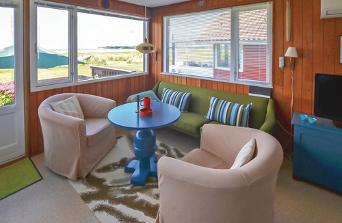 Mesinge House | 1 bedroom accommodation in Mesinge