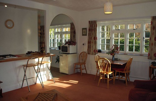 Baslow Cottage | 1 bedroom accommodation in Baslow