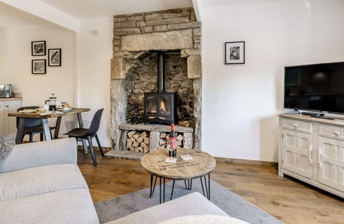 Winewall Cottage | 1 bedroom accommodation in Colne