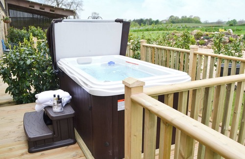 Richmond Cottage | 1 bedroom accommodation in Dalton