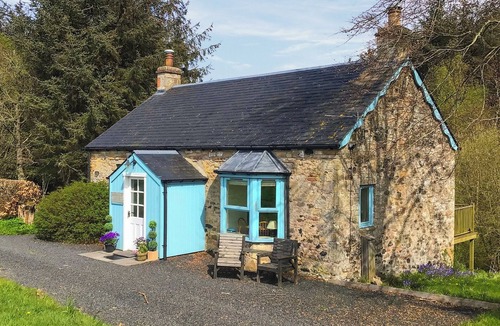 Denholm Cottage | 1 bedroom accommodation in Denholm