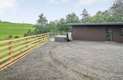 Girvan Cottage | 1 bedroom accommodation in Girvan