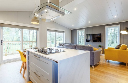 Elton Ski Chalet | 1 bedroom accommodation in Haddon