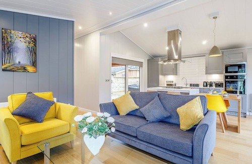 Elton Ski Chalet | 1 bedroom accommodation in Haddon