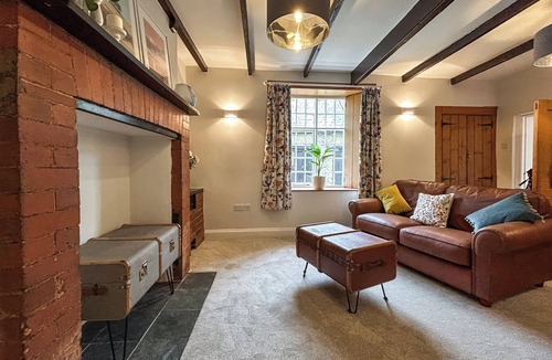 Kettering Cottage | 1 bedroom accommodation in Isham