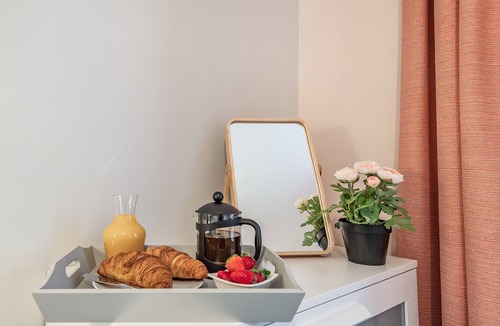 Largs Cottage | 1 bedroom accommodation in Largs