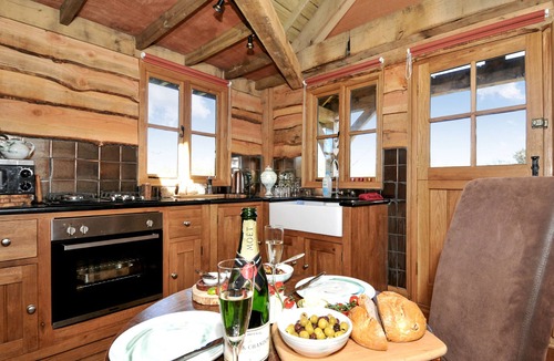 Malpas Cottage | 1 bedroom accommodation in Malpas