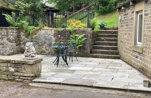 Delph Cottage | 1 bedroom accommodation in Delph, Saddleworth