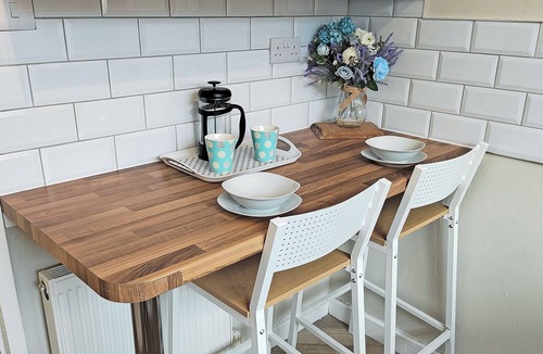 Perth Cottage | 1 bedroom accommodation in Luncarty, near Perth