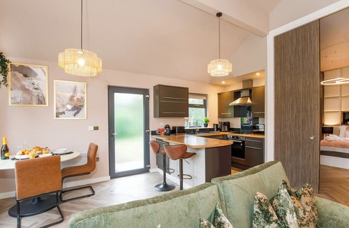 Selby Ski Chalet | 1 bedroom accommodation in South Duffield, Nr York