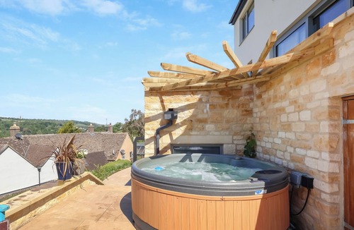 Inchbrook Apartment | 1 bedroom accommodation in Stroud