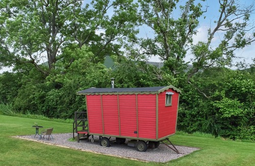 Llanfihangel Tal-y-llyn Cottage | 1 bedroom accommodation in Brecon