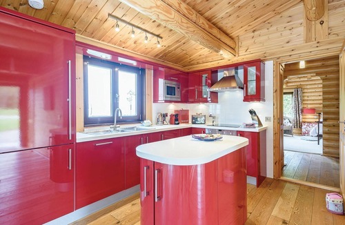 Weybread Cabin | 1 bedroom accommodation in Weybread, Diss