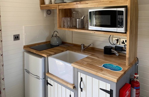 Milnthorpe Cottage | 1 bedroom accommodation in Hale