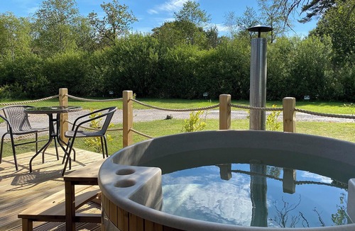 Milnthorpe Cottage | 1 bedroom accommodation in Hale