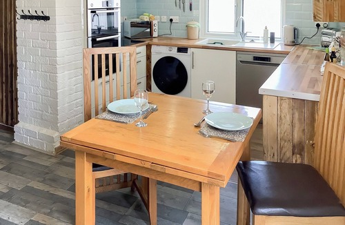 Godshill Cottage | 1 bedroom accommodation in Roud