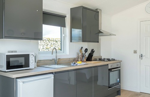 Hutton Rudby Ski Chalet | 1 bedroom accommodation in Hutton Rudby, Yarm