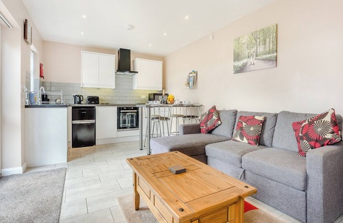 Mersham Cottage | 1 bedroom accommodation in Mersham, near Ashford