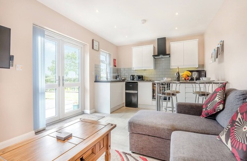 Mersham Cottage | 1 bedroom accommodation in Mersham, near Ashford