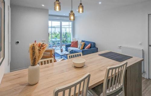 Gagny Apartment | 1 Bedroom Amazing Apartment In Gagny