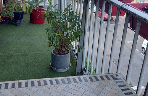 Le Kremlin-Bicetre Apartment | 1 Bedroom Apartment in Le Kremlin-BicÃªtre