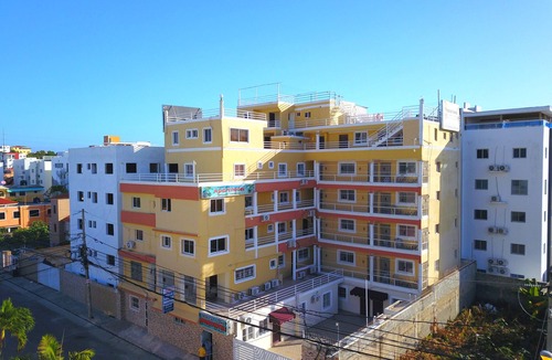 Corales del Sur Apartment | 1 Bedroom Apartment Free Wired & Wireless Internet
