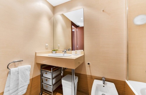 El Tarter Apartment | 1 Bedroom Apar. views. next to ski slopes. El Tarter.FLOC 23