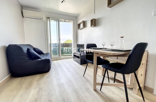 Argeles Plage Apartment | 1-Bedroom Apartment 100m from Beach - Sleeps 4, Air Conditioning, Nearby Parking