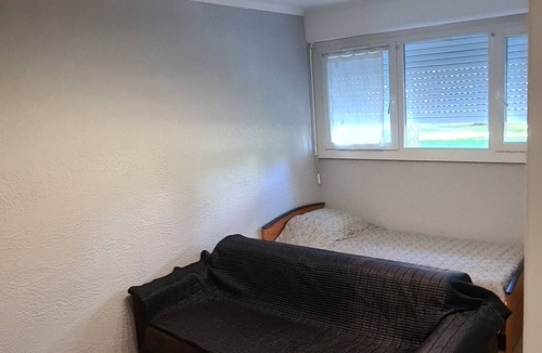 Chalon-sur-Saone Apartment | 1 Bedroom Apartment Sleeps 4