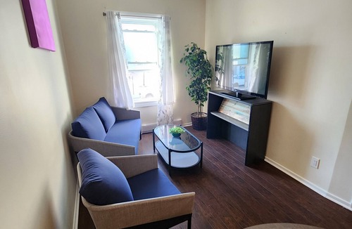 Shelburne Apartment | 1 Bedroom Apartment In Downtown Shelburne