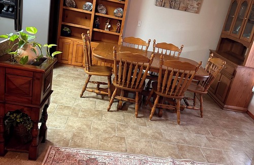 Nowata Apartment | 1 Bedroom apartment nCharming home in Nowata with WiFi nPrivate pull in garage