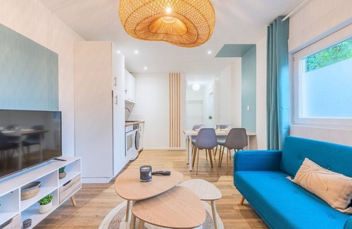 Roubaix Apartment | 1 bedroom apartment near tram, CHR + parking