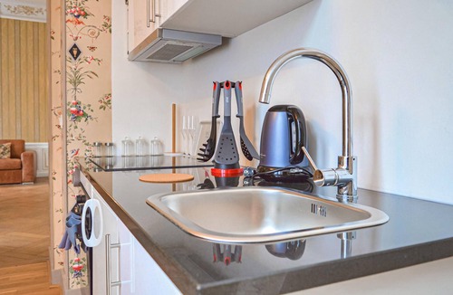 Ocquerre Apartment | 1 bedroom awesome apartment in Ocquerre