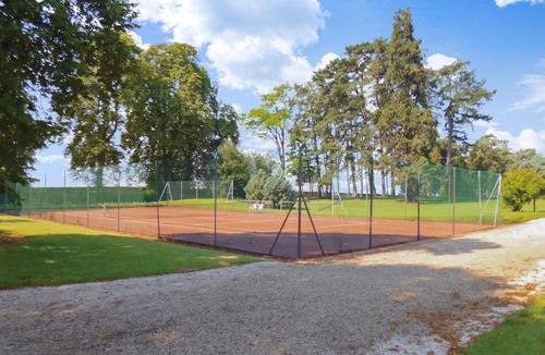 Ocquerre Apartment | 1 bedroom awesome apartment in Ocquerre