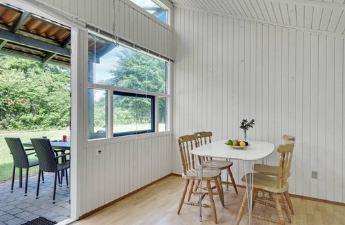Hampen House | 1 bedroom awesome home in Hampen