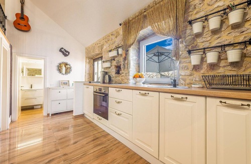Zaton House | 1 bedroom beach front home in Zaton
