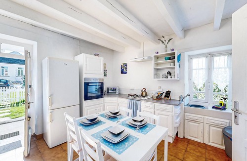 Oradour-Fanais House | 1 bedroom beautiful home in Oradour-Fanais