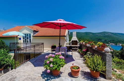 Molunat Apartment | 1 bedroom beautiful apartment in Gruda