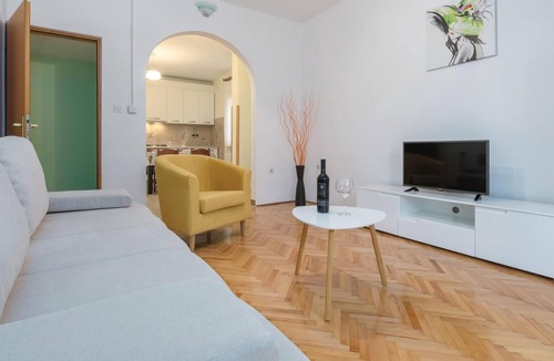 Porec Apartment | 1 bedroom beautiful apartment in Porec