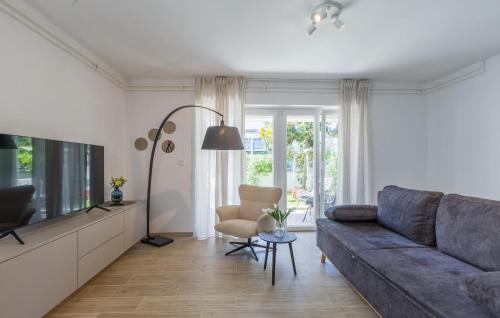 Porec Apartment | 1 Bedroom Beautiful Apartment In Porec
