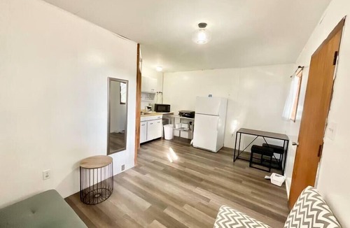 Rutheron Cabin | 1 Bedroom Cabin w/views El Vado!